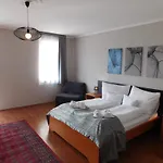 Salt Hill Apartment