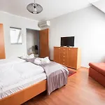 Apartment Salt Hill *