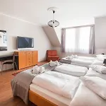 Salt Hill Apartment